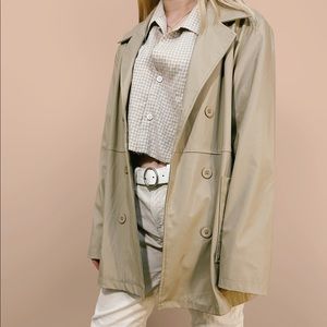 *SOLD* BEIGE TRENCH COAT